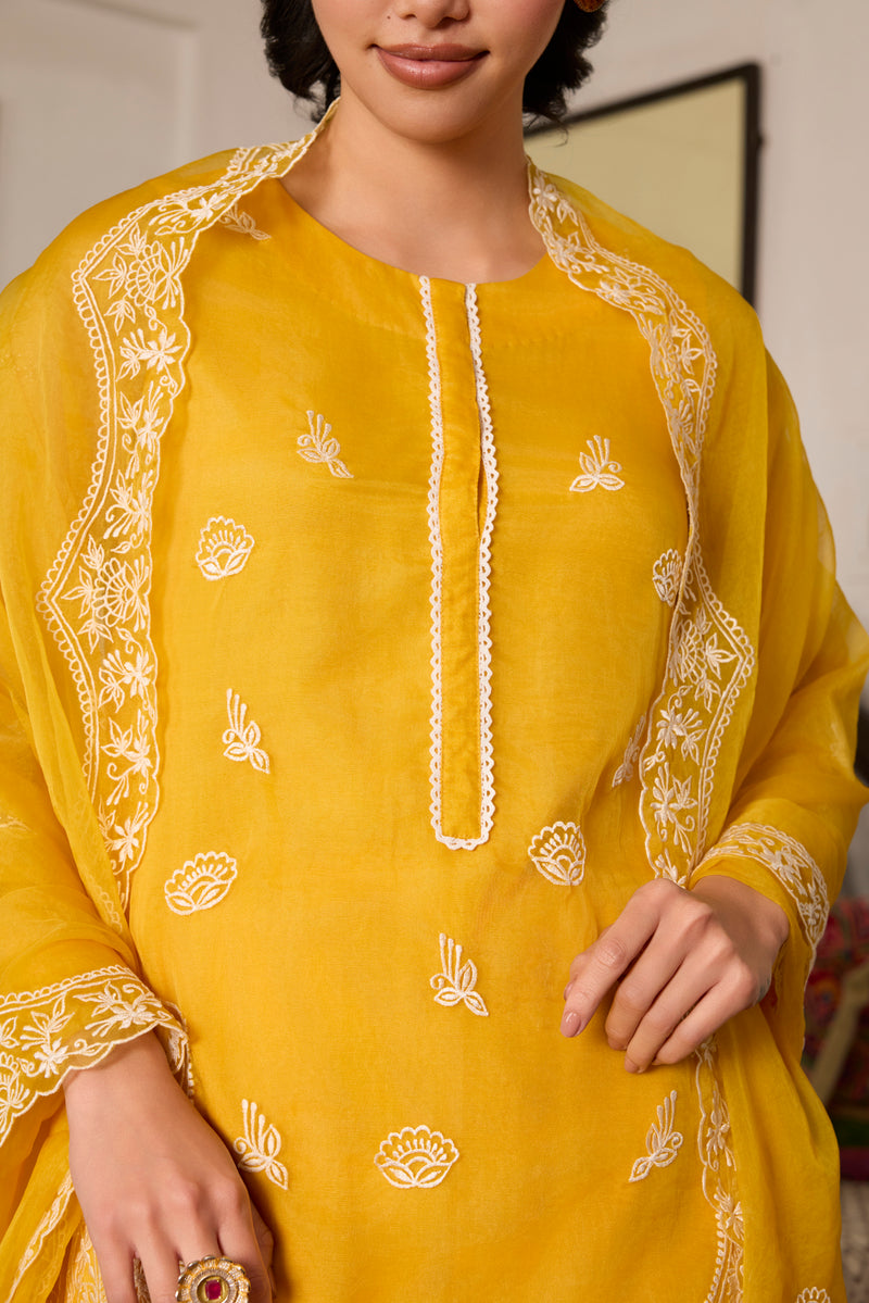 Yellow Embroidered organza Suit with Organza Dupatta-Set of 3