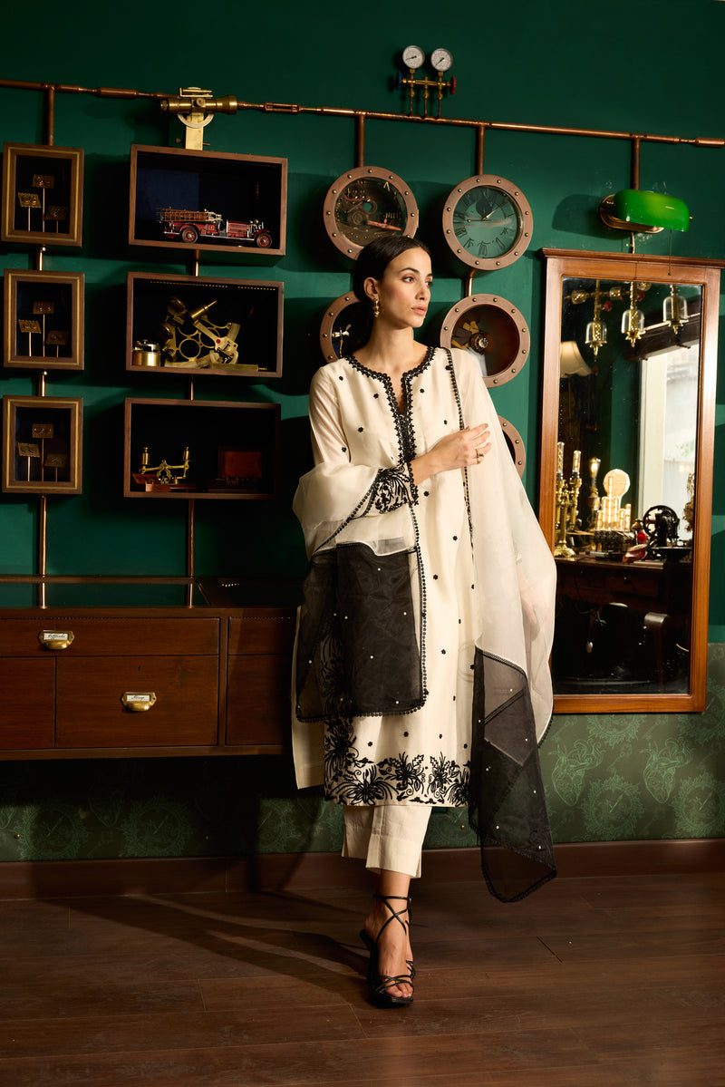 Off-white Embroidered Chanderi Silk suit