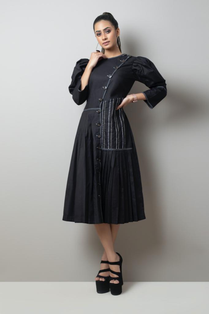 Savannah Knee Length Dress