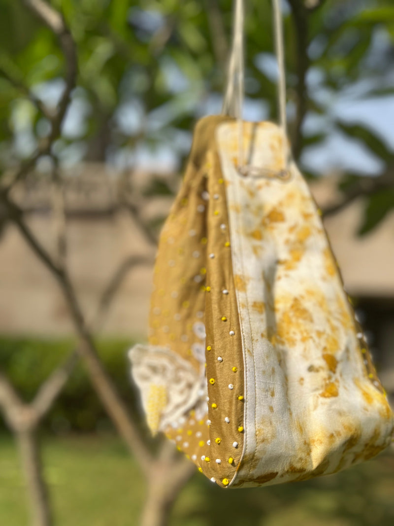 Sassy potli bag