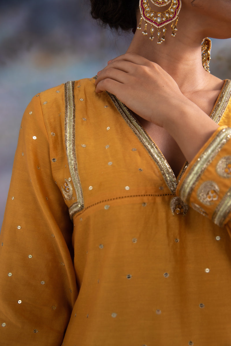 ASFAR KURTA SET
