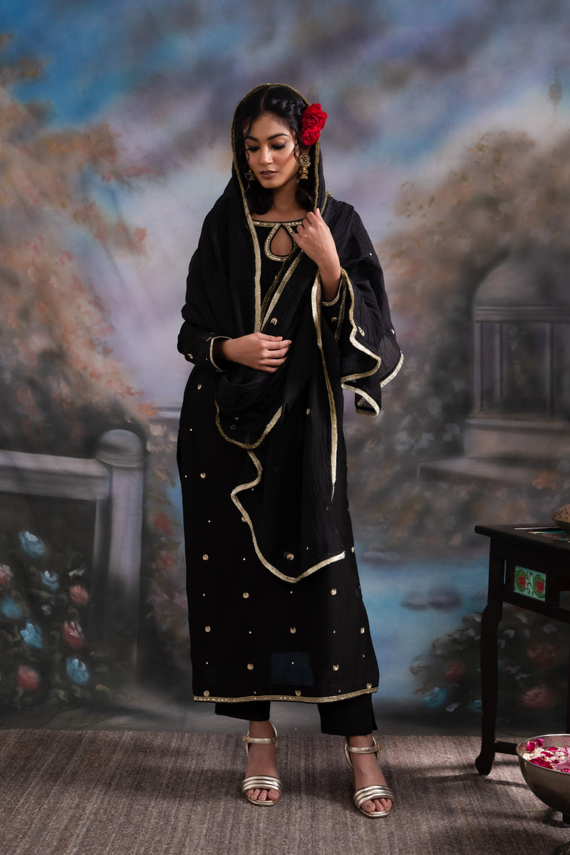SIAH KURTA SET