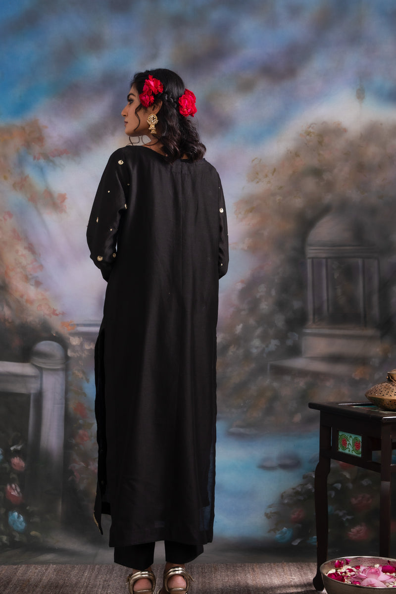 SIAH KURTA SET