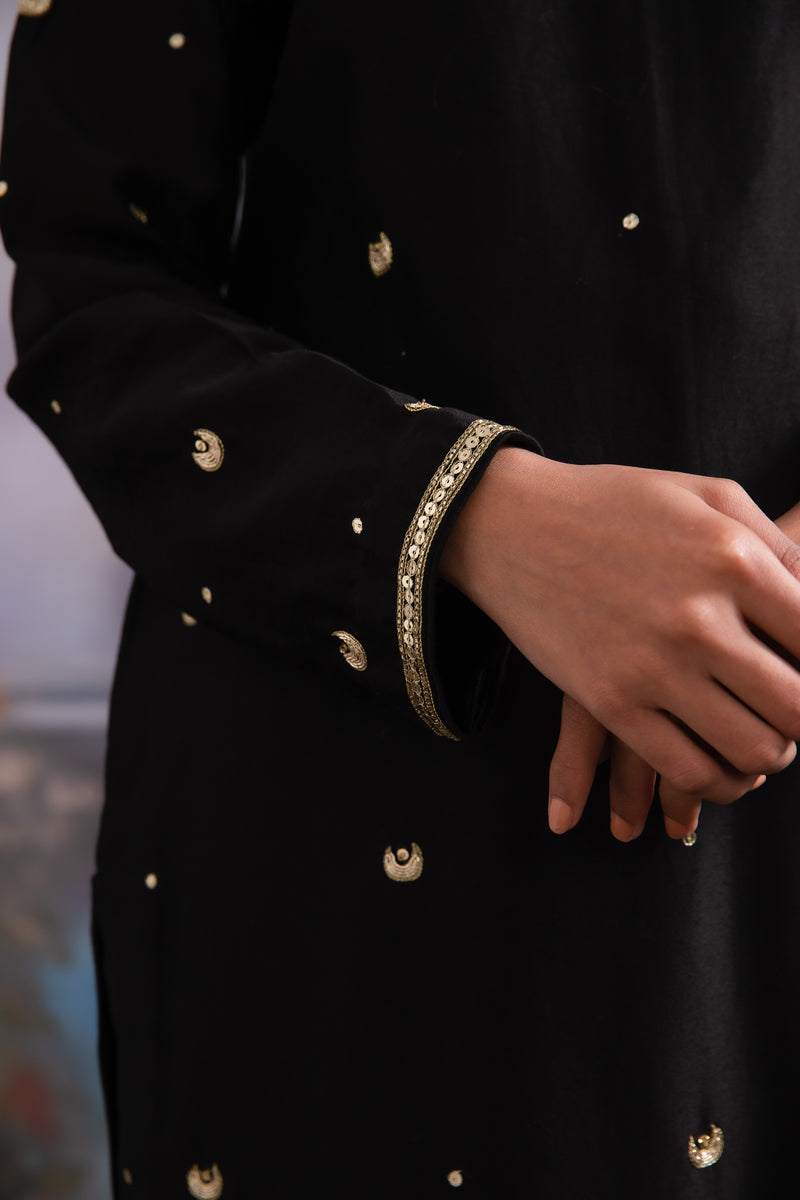 SIAH KURTA SET