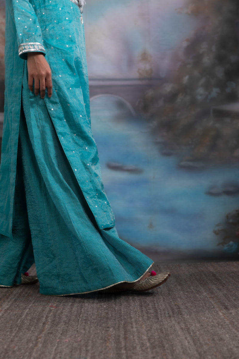 HYRA KURTA SET