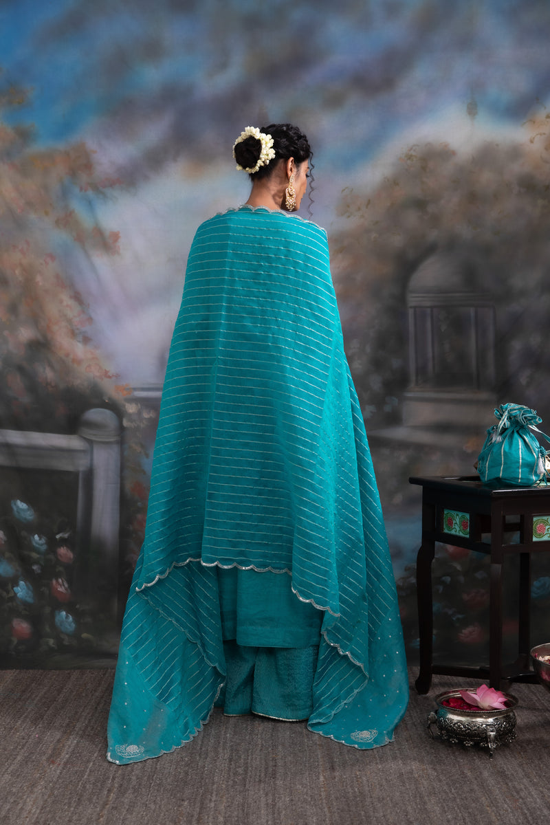 HYRA KURTA SET